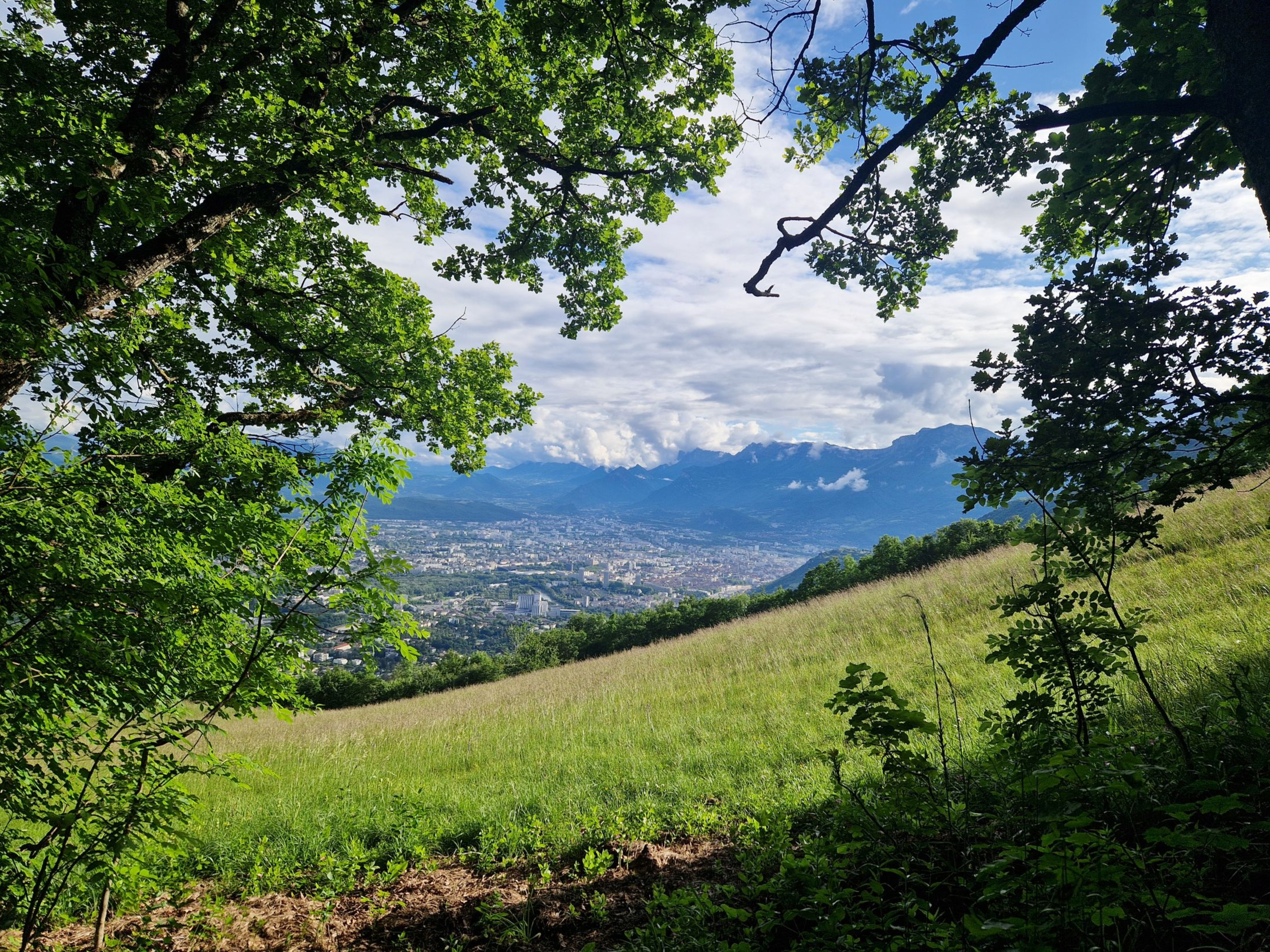 hike img